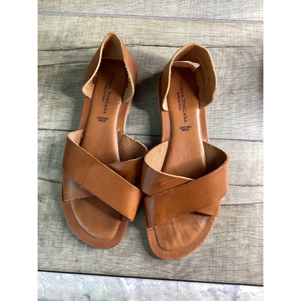 Donna Toscana Womens Tan Leather Cross Strap Flat Sandals Made in Italy Size 38